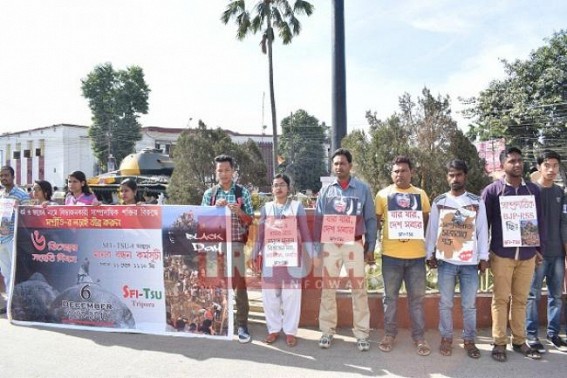 TSU, SFI observe black day remembering 25 yrs of Babri Mosque's demolition TSU, SFI observe black day remembering 25 yrs of Babri Mosque's demolition